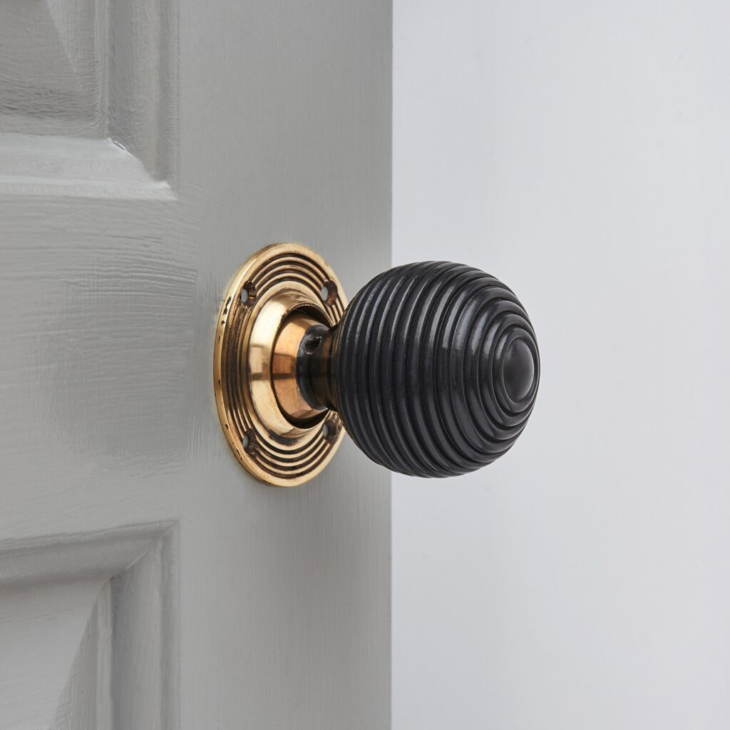 4 X Pairs Solid Brass Beehive Door Knobs reeded Vintage Brass Door Handles  (4)